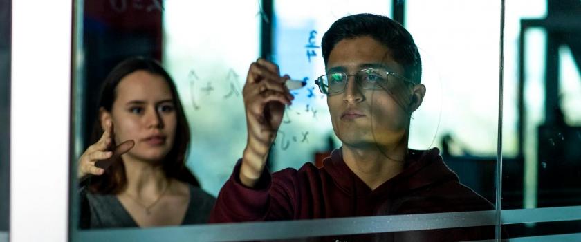 3 iniciativas de generosidad en educación